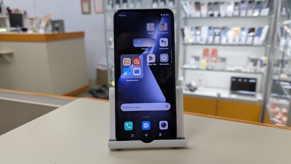 Смартфон Tecno Pova Neo 3 8/128