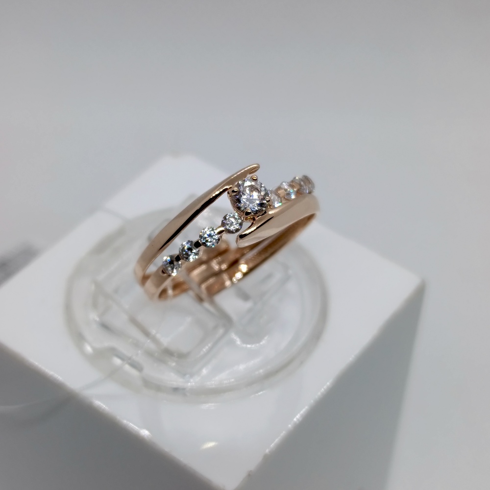 КОЛЬЦО С КАМНЯМИ (Au 585)