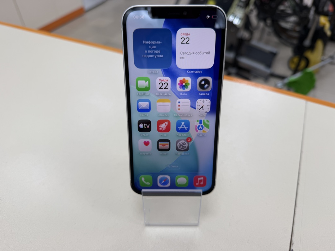 Смартфон Apple iPhone 12 128Gb