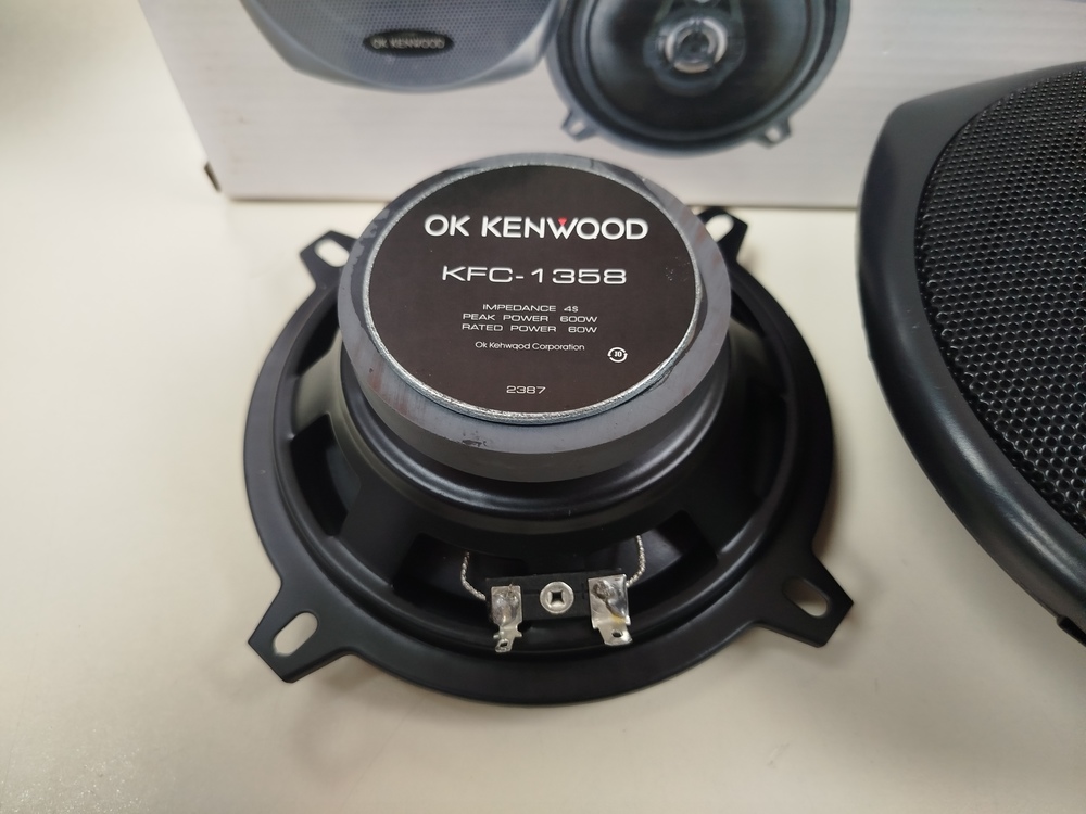 Автоакустика передняя Kenwood KFC-1358