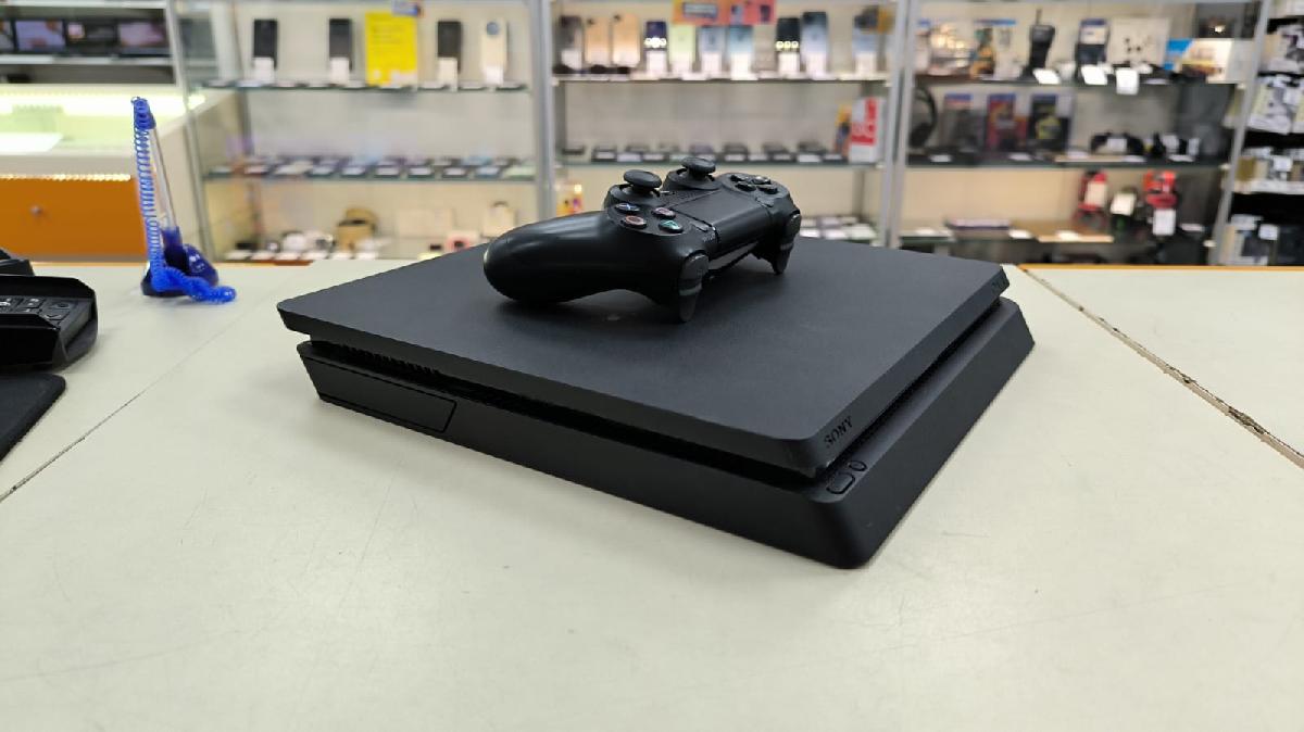 Игровая приставка PlayStation 4 Slim 1Tb