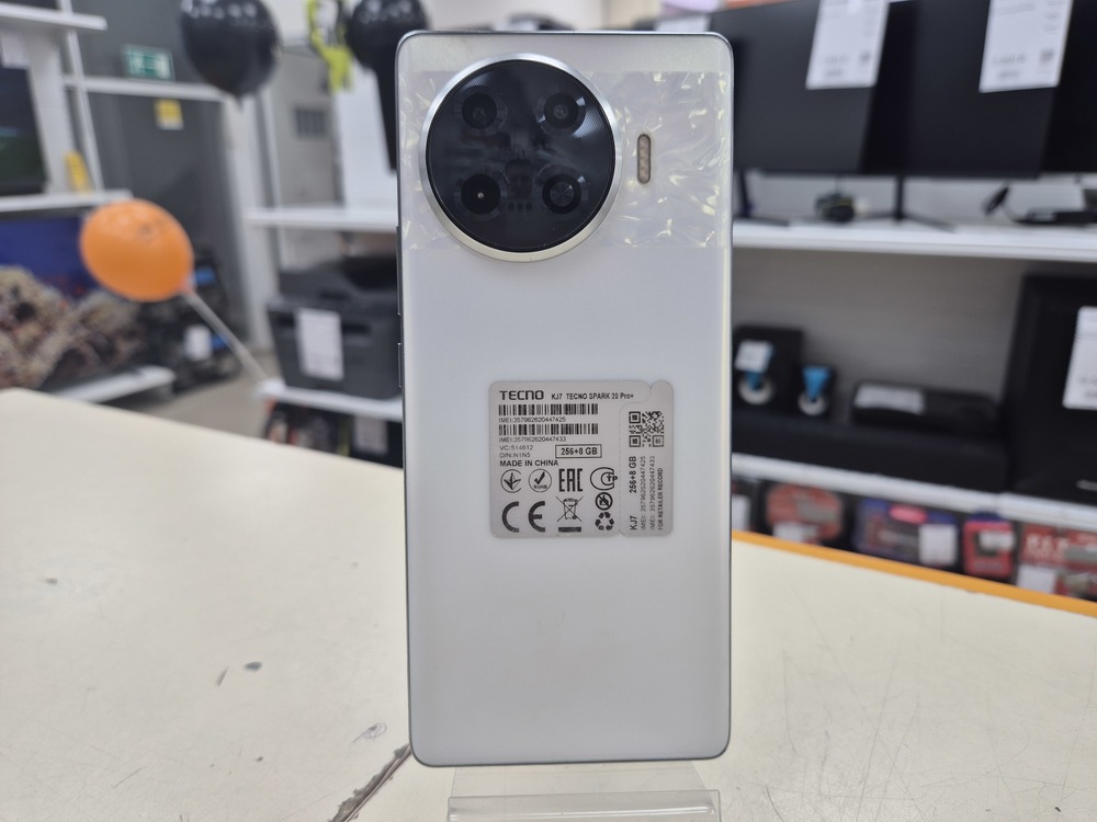 Смартфон Tecno SPARK 20 PRO + 8/256