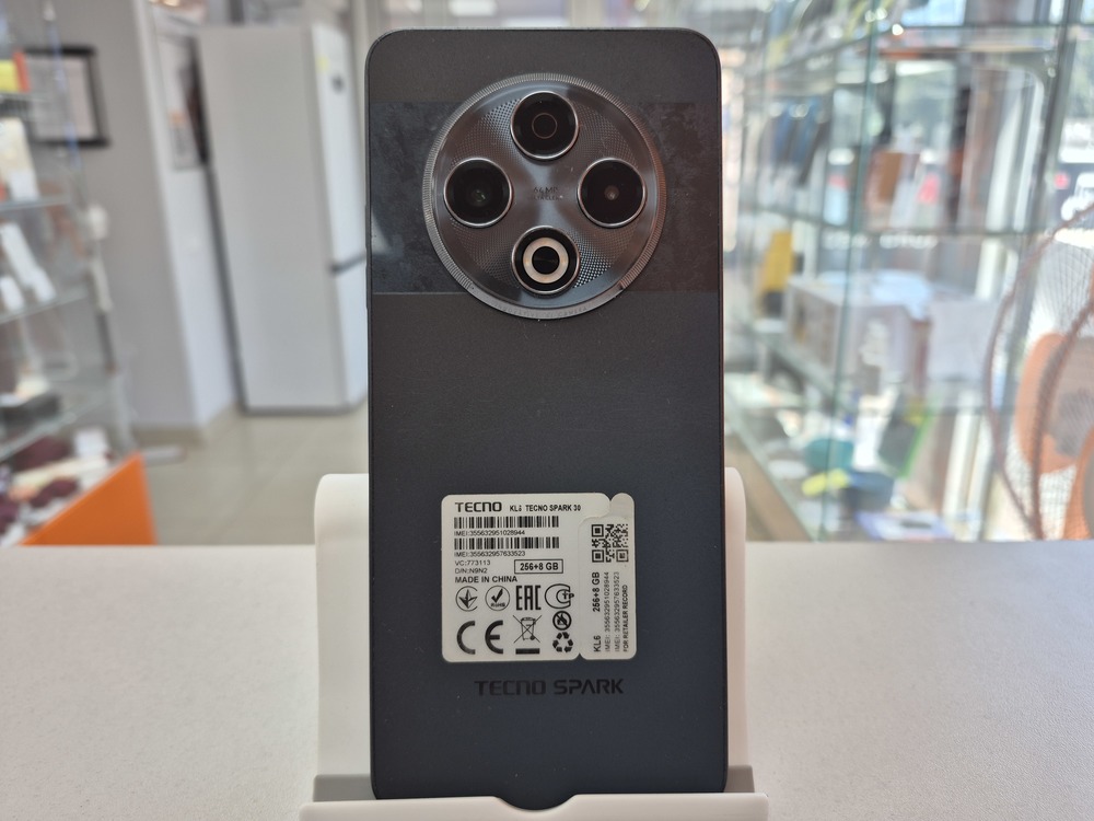 Смартфон Tecno SPARK 30 8/256