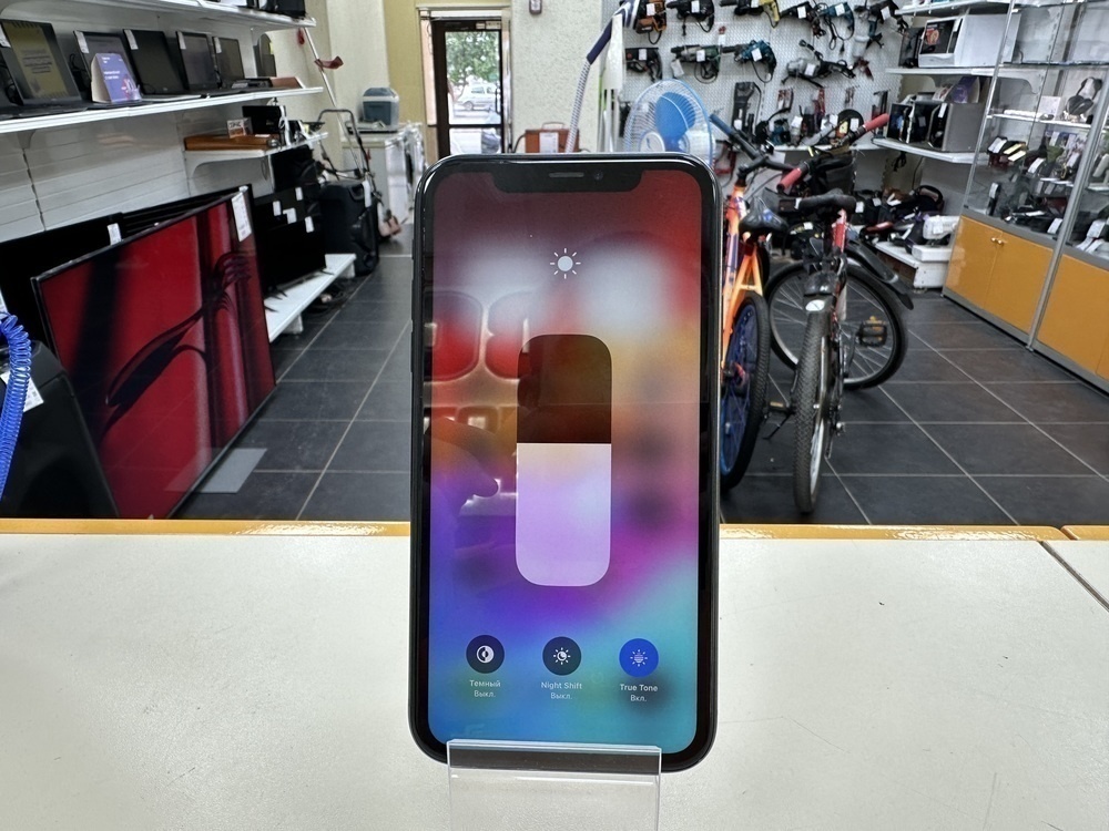 Смартфон Apple iPhone Xr 64Gb