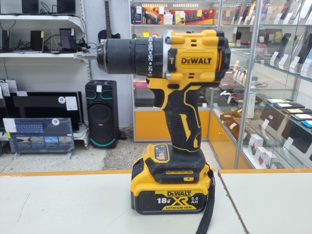Шуруповерт Dewalt 18-25 n.m
