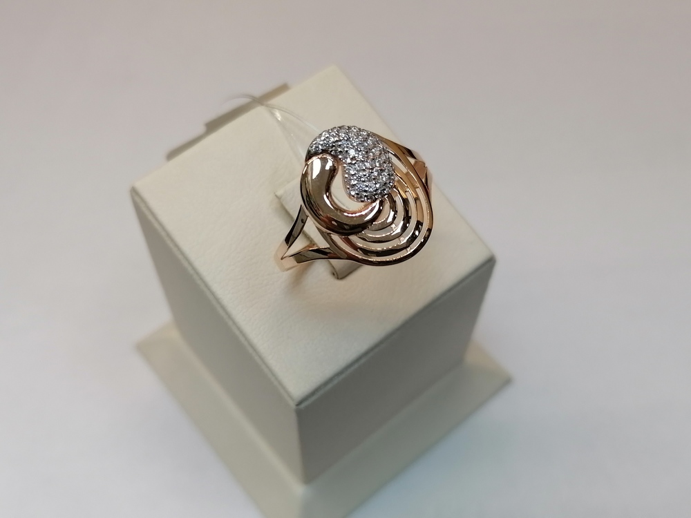 КОЛЬЦО С КАМНЯМИ (Au 585)