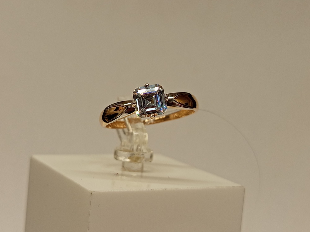 КОЛЬЦО С КАМНЕМ (Au 585)