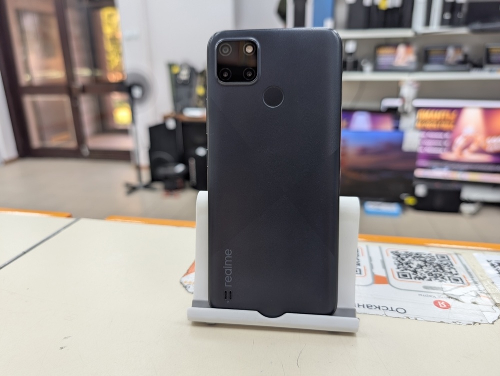 Смартфон Realme C21Y 4/64