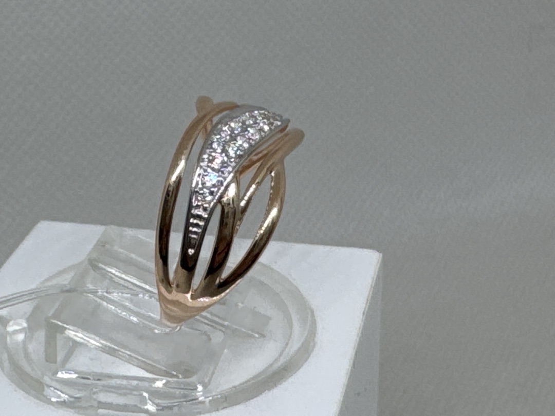 КОЛЬЦО С КАМНЯМИ (Au 585)