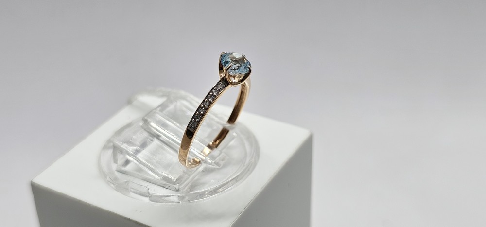 КОЛКМИ585 КОЛЬЦО С КАМНЯМИ (Au 585)