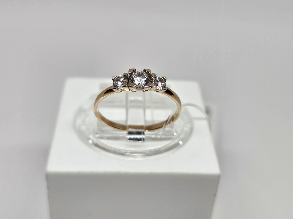 КОЛЬЦО С КАМНЯМИ (Au 585)