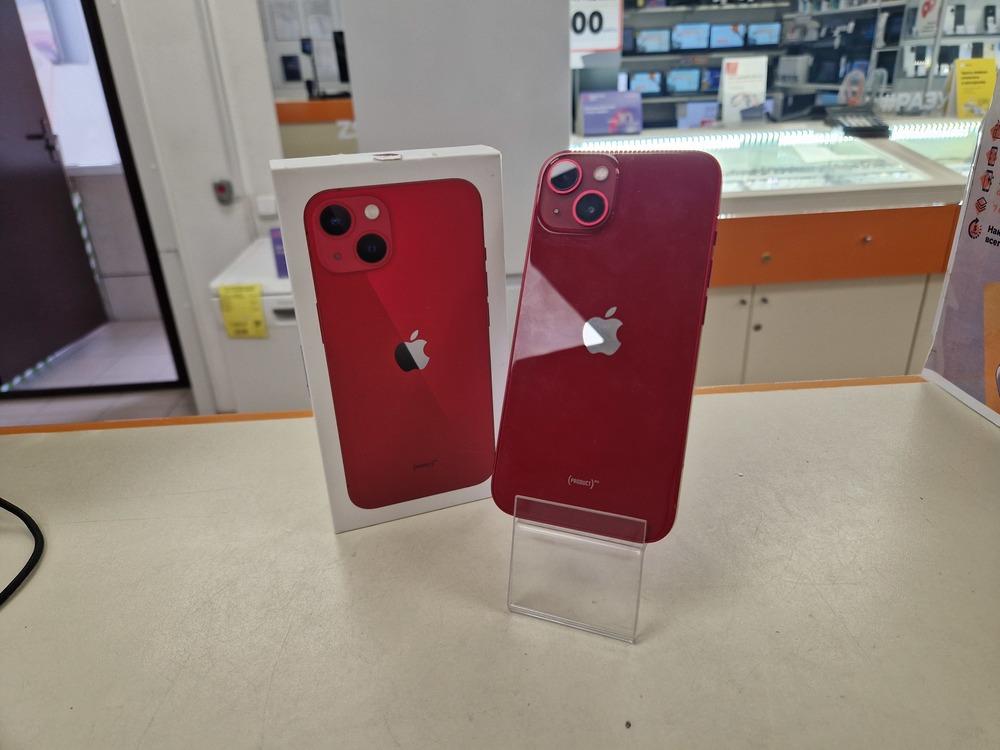 Смартфон Apple iPhone 13 256Gb