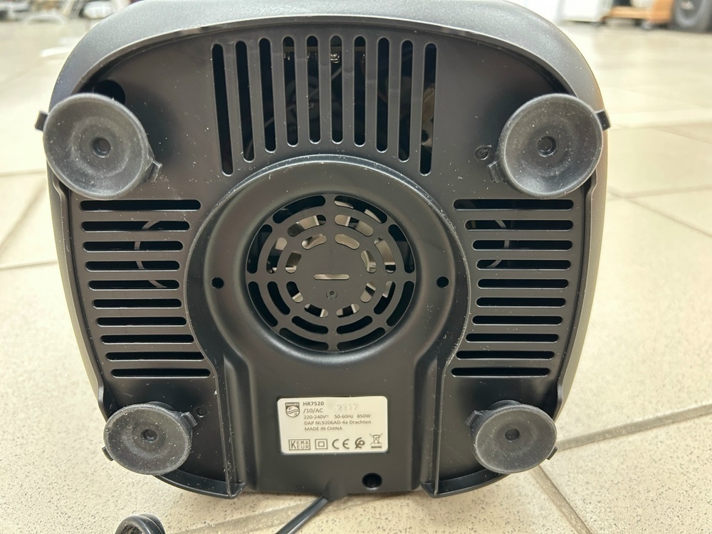 Кухонный комбайн Philips HR7520/10