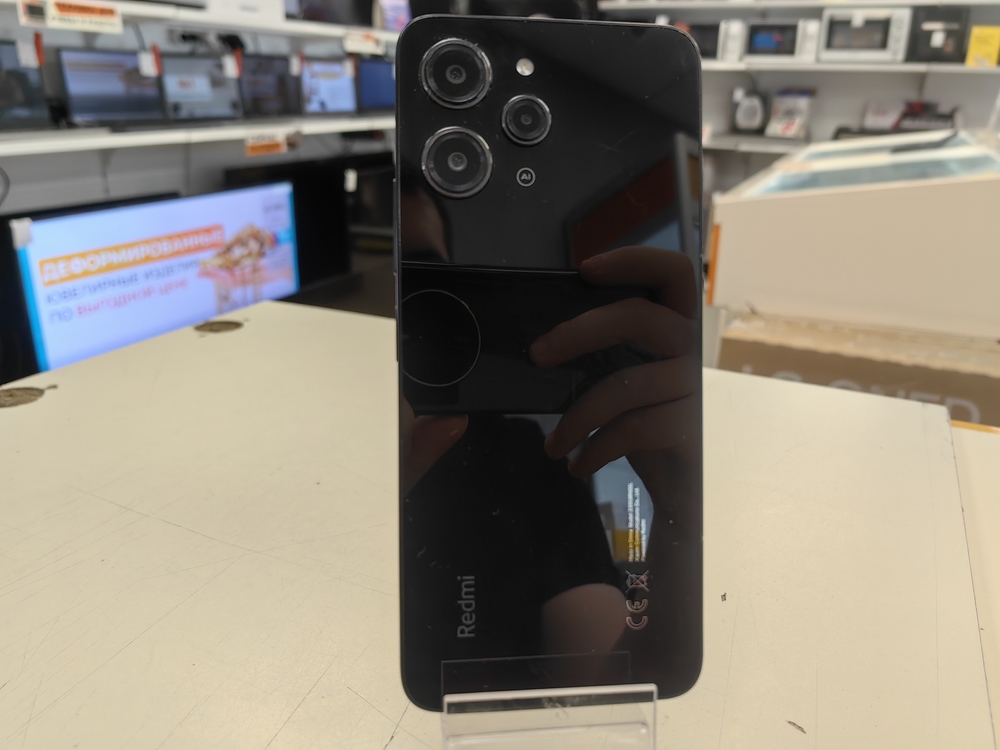 Смартфон Xiaomi Redmi 12 4/128