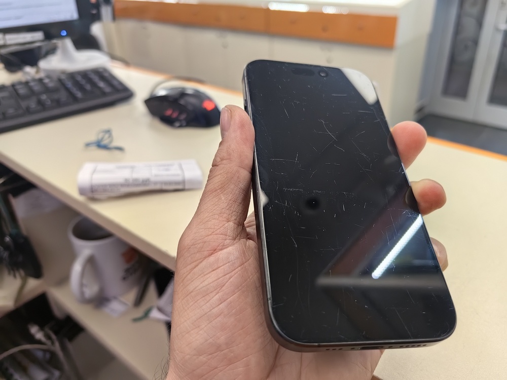 Смартфон Apple Iphone 15 Pro 128Gb