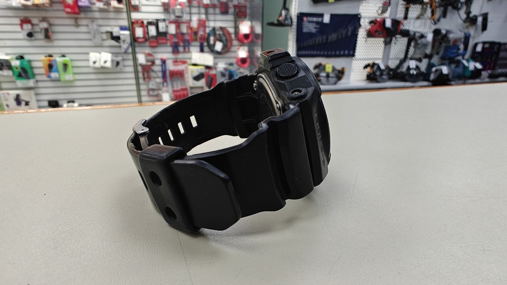 Часы наручные Casio GA 310