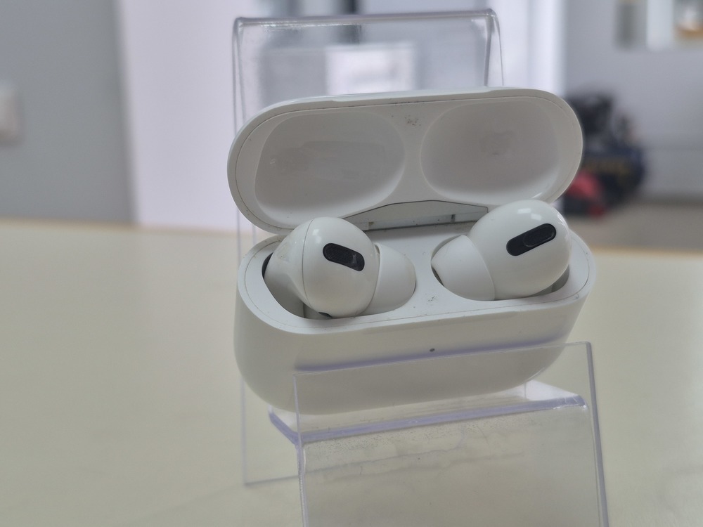 Наушники беспроводные Apple AirPods Pro