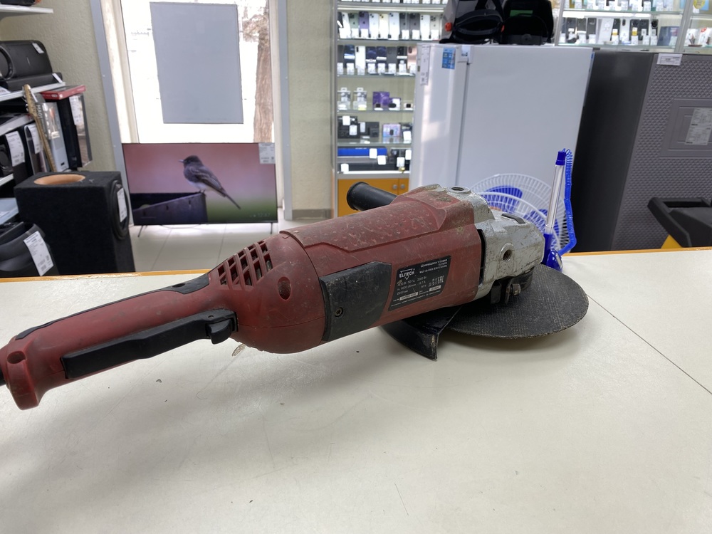 Угловая шлифмашина Elitech МШУ 20-230Э