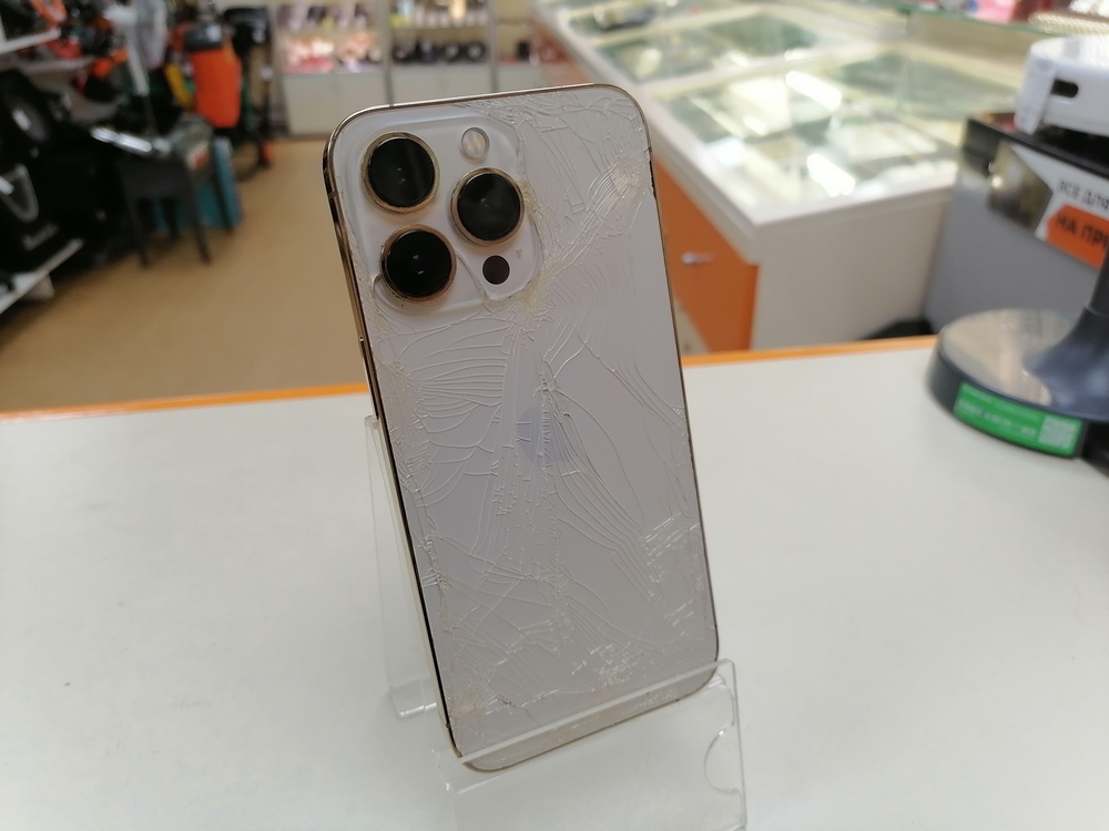 Смартфон Apple iPhone 13 Pro 128Gb