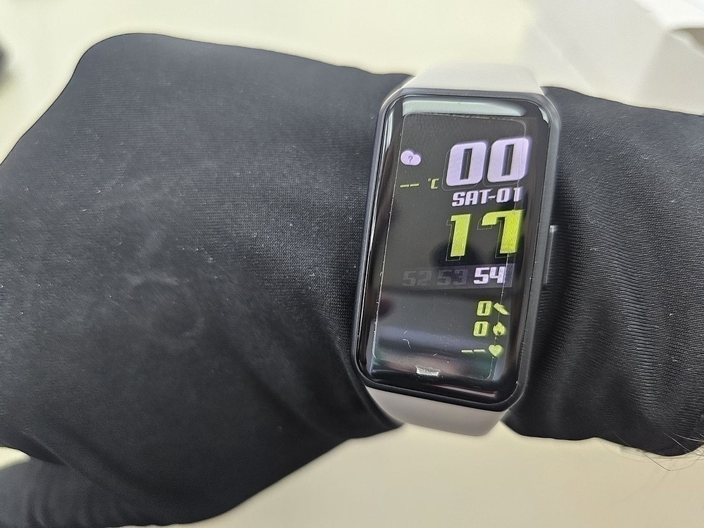 Смарт-часы Honor Band 6