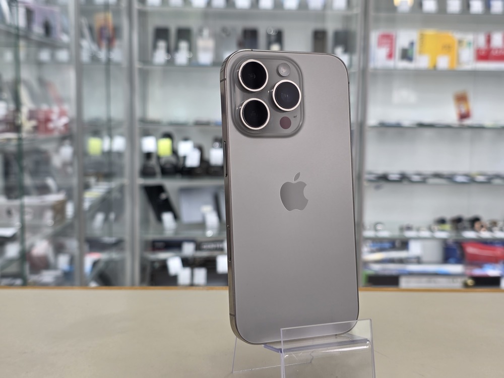 Смартфон Apple Iphone 16 Pro 128Gb