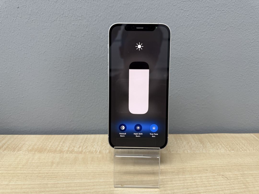 Смартфон Apple iPhone 12 128Gb