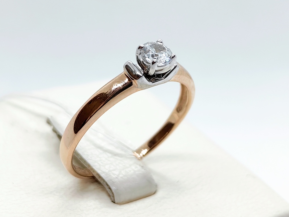 51-110-00802-1 КОЛЬЦО С КАМНЕМ (Au 585)