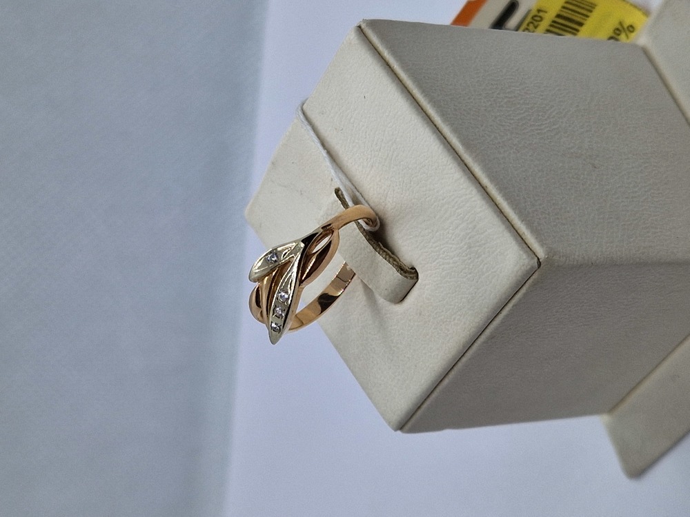 КОЛКМИ585 КОЛЬЦО С КАМНЯМИ (Au 585)
