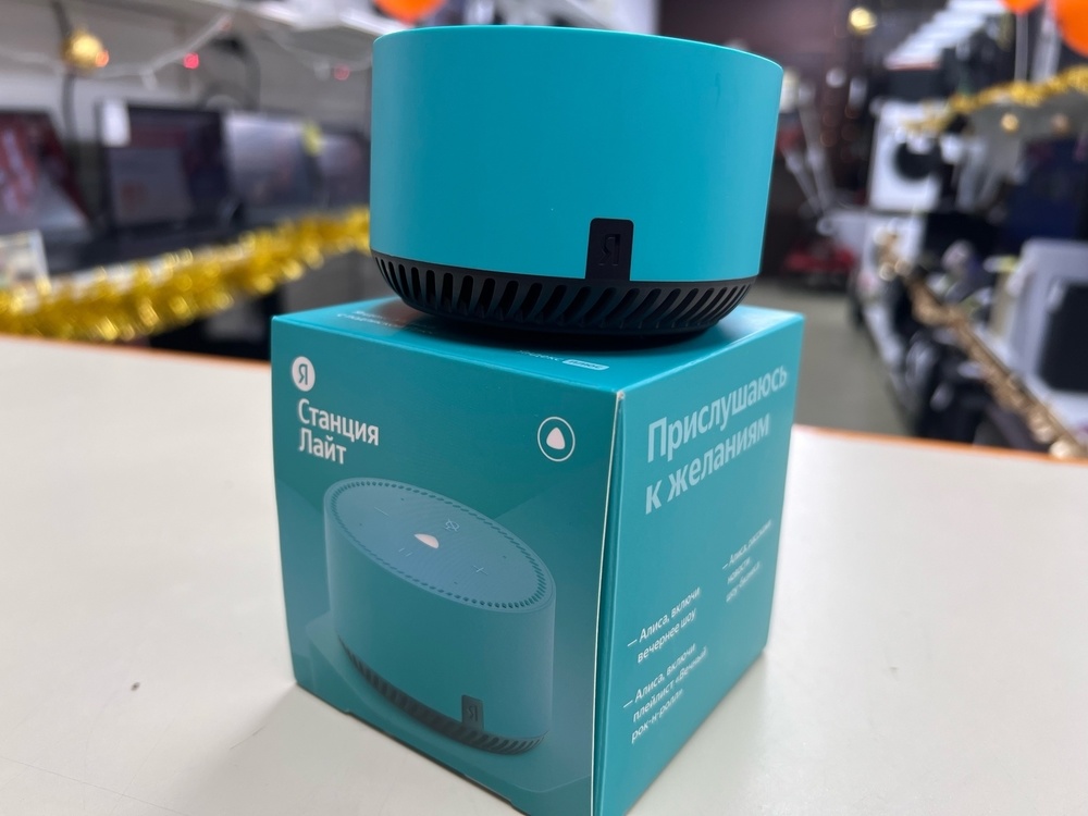 Умная колонка Яндекс Лайт