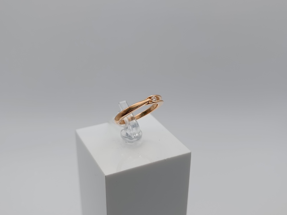 КОЛКМ585 КОЛЬЦО С КАМНЕМ (Au 585)