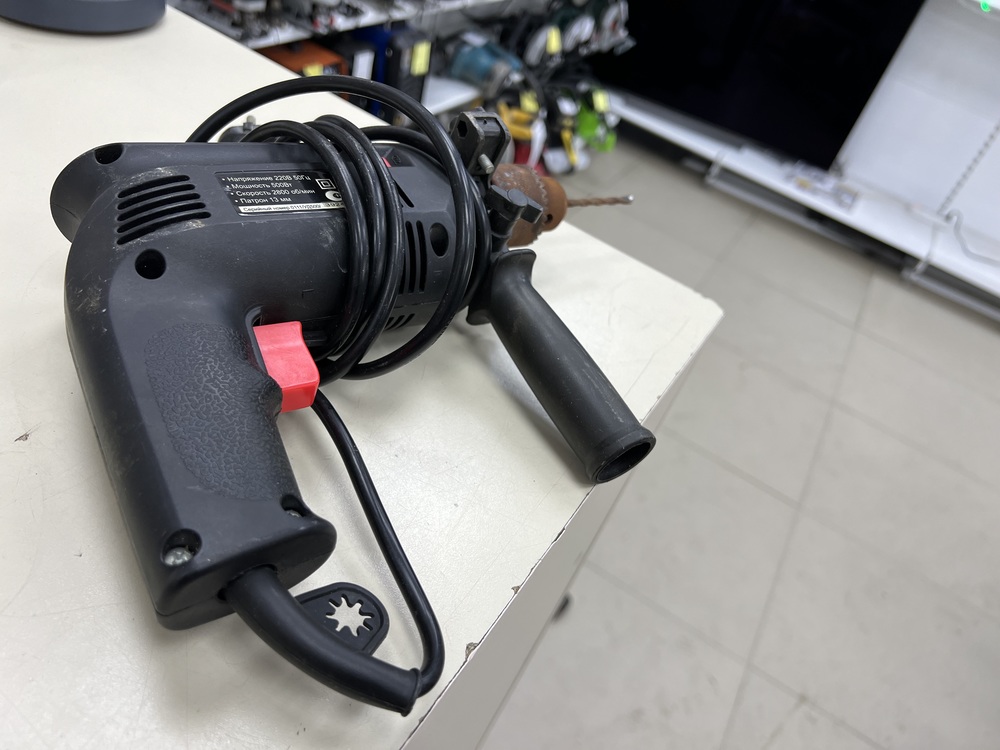 Дрель ударная DWT SBM-750