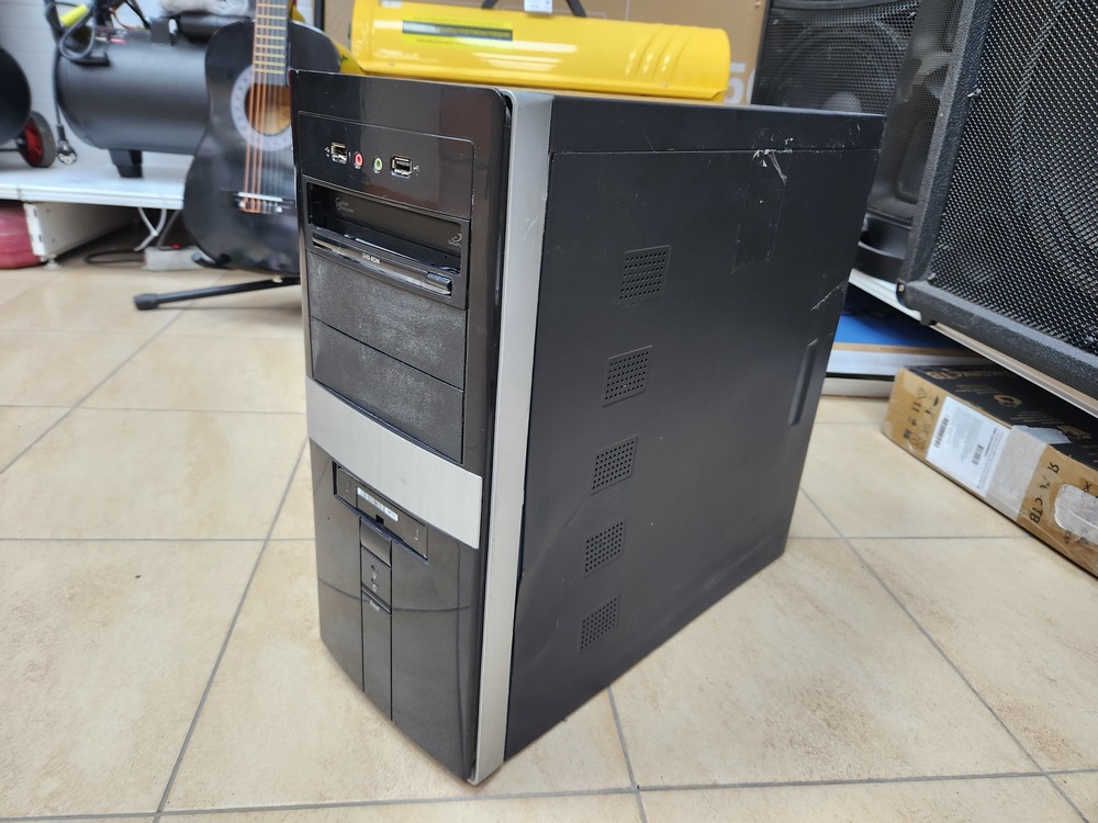 Системный блок Noname; Athlon II X4 640, GeForce GTX 650, 2 Гб, Нет, 500 Гб