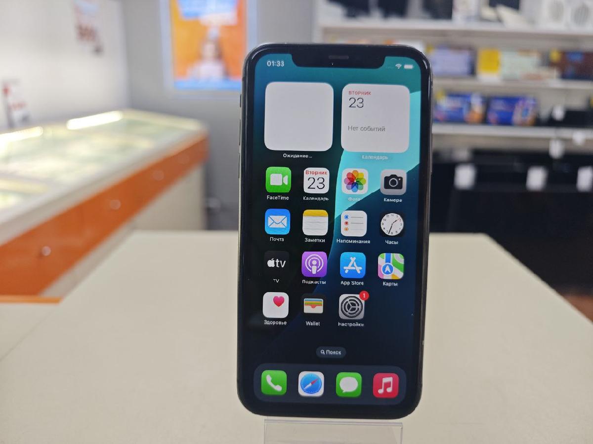 Смартфон Apple iPhone 11 64Gb