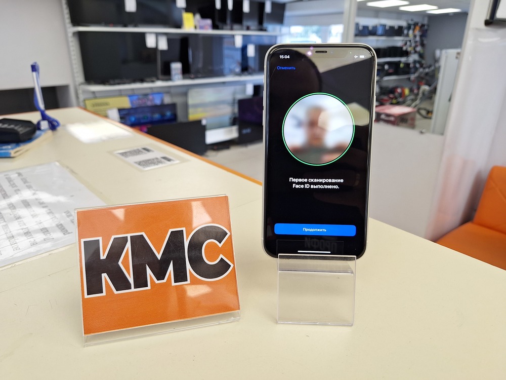 Смартфон Apple iPhone 11 64Gb