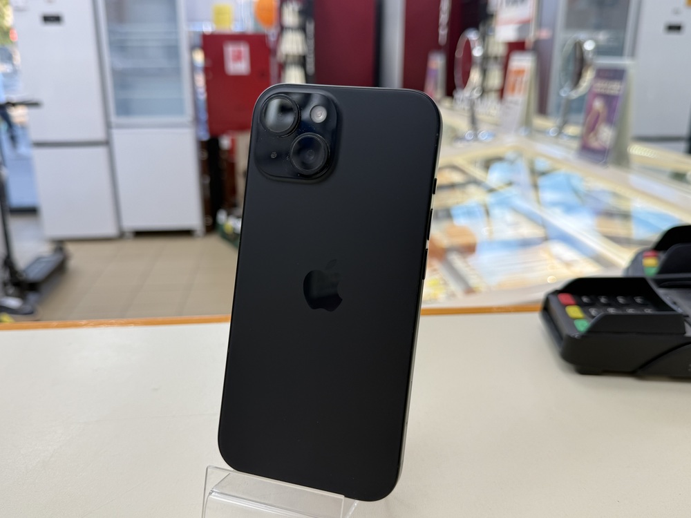 Смартфон Apple Iphone 15 128Gb