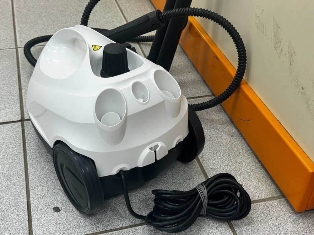 Пароочиститель Karcher KST-2
