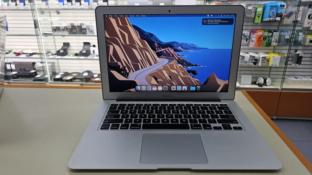 Ноутбук Apple MacBookAir i5-13 дюймов(2017) A1466
