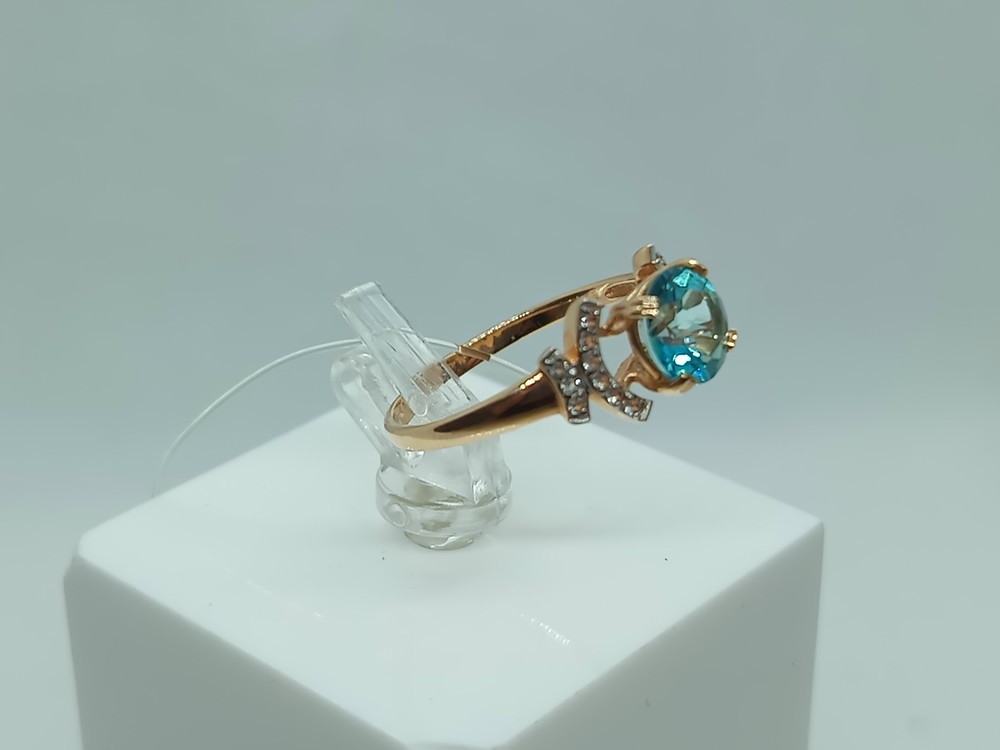 КОЛЬЦО С КАМНЯМИ (Au 585)