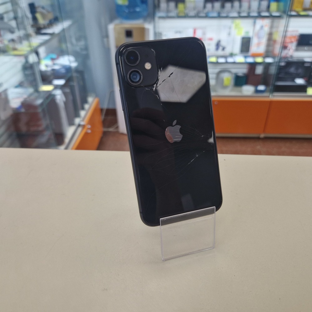 Смартфон Apple iPhone 11 64Gb