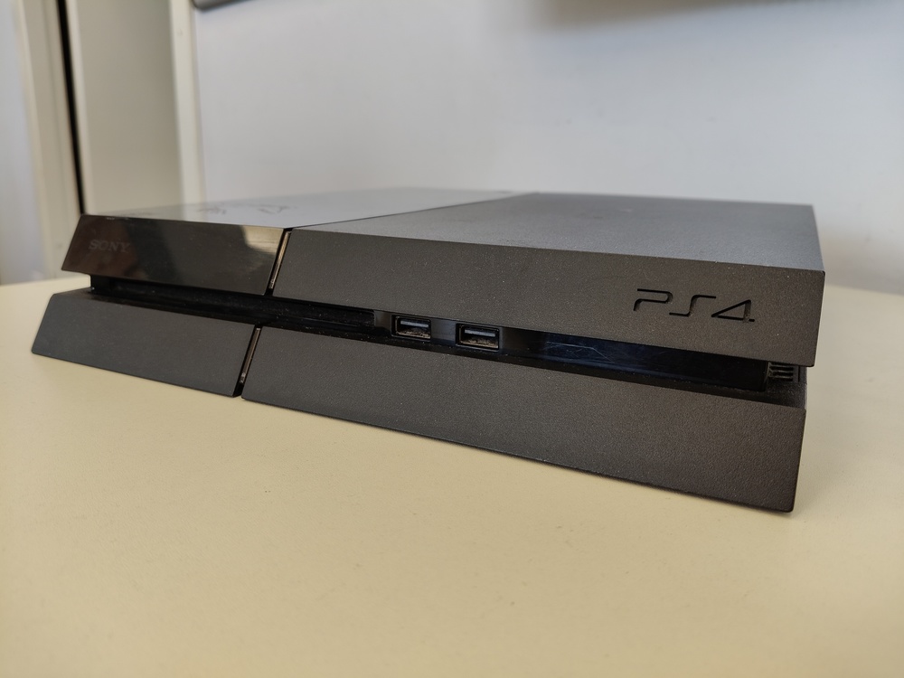 Игровая приставка PlayStation 4 FAT 500GB