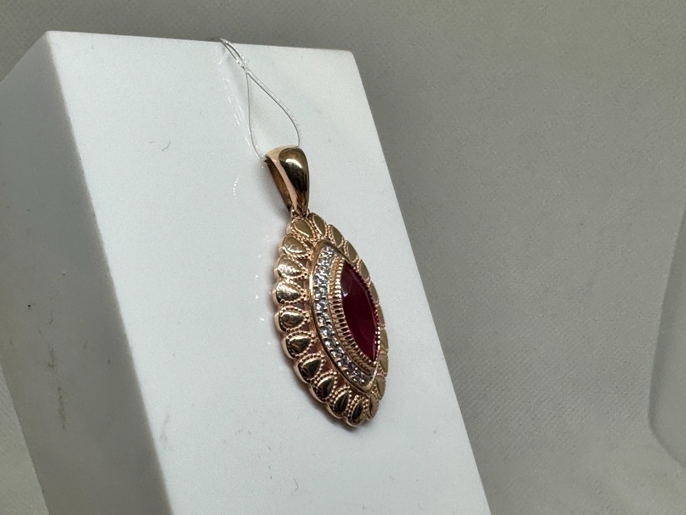 ПОДВЕСКА С КАМНЯМИ (Au 585)