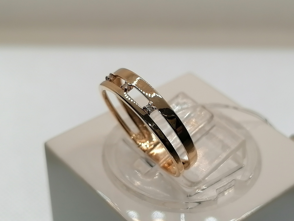 КОЛЬЦО С КАМНЯМИ (Au 585)