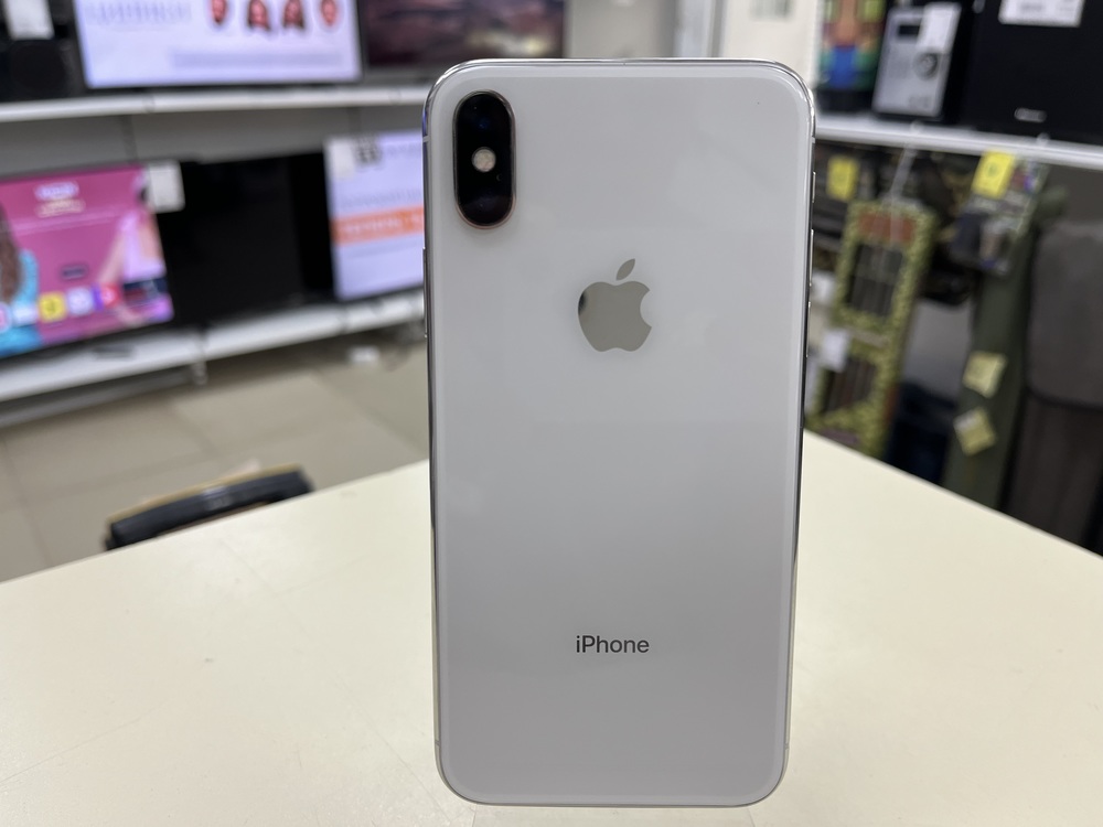 Смартфон Apple iPhone X 64Gb