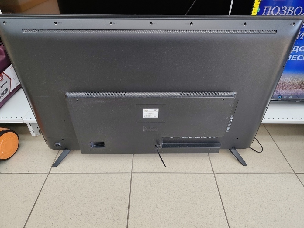 LED Телевизор Sharp LC-49CUG8052E