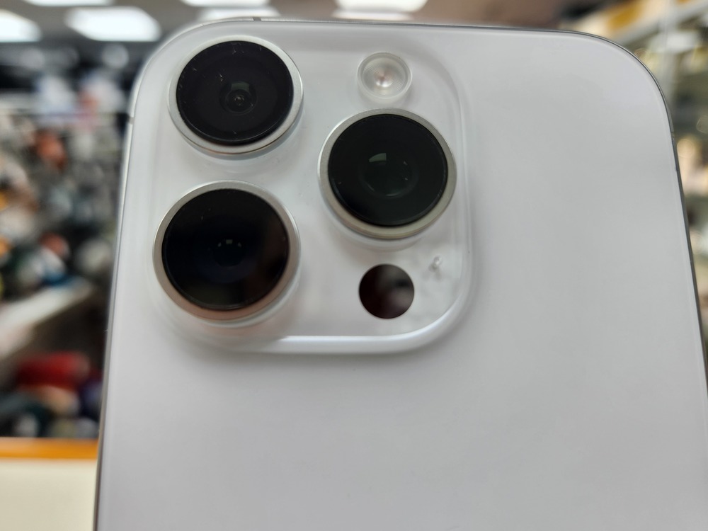 Смартфон Apple Iphone 16 Pro 512Gb