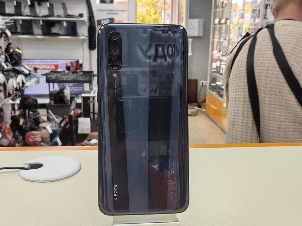 Смартфон Xiaomi Mi 9 Lite 6/64