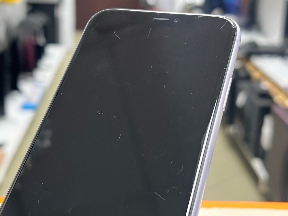 Смартфон Apple iPhone 11 128Gb