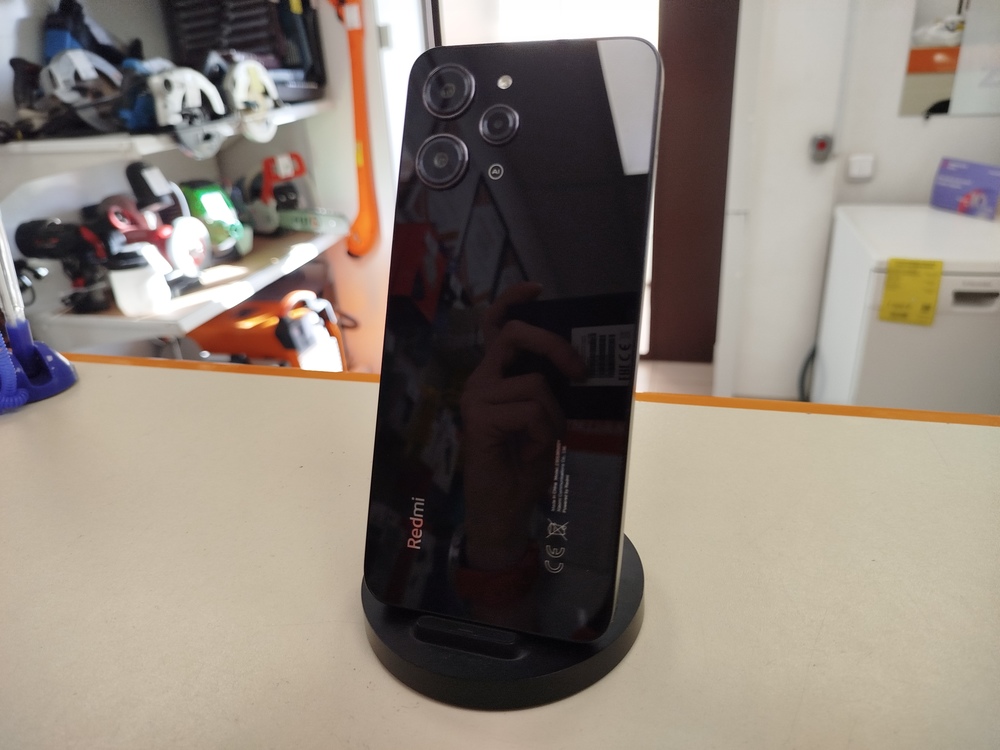 Смартфон Xiaomi Redmi 12 8/256