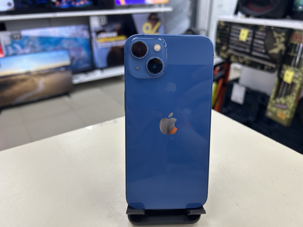 Смартфон Apple iPhone 13 128Gb