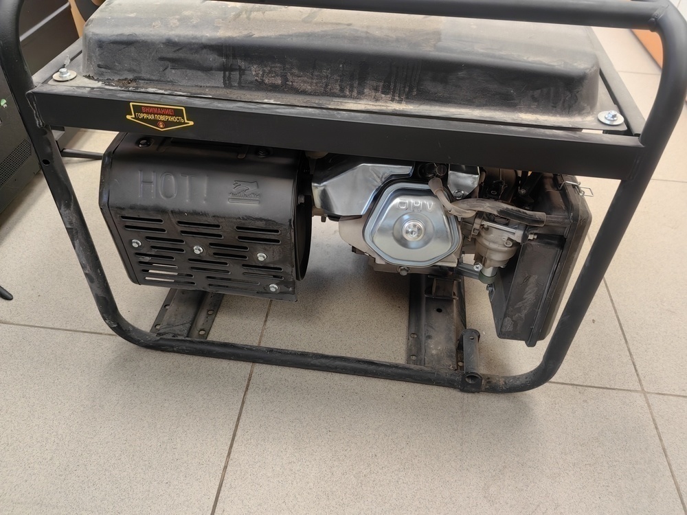 Бензогенератор Huter DY9500L